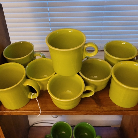 Fiestaware  mugs and teacups 🍵  $8 teacups  $12 mug.  Variety of colors - Picture 5 of 10